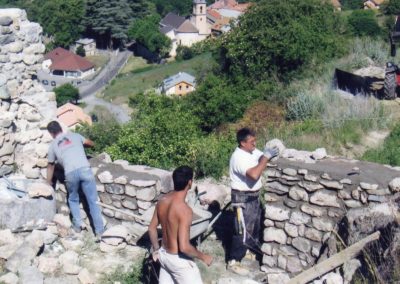 Jarjayes 3C Réhabilitation du mur nord et de la porte 2009