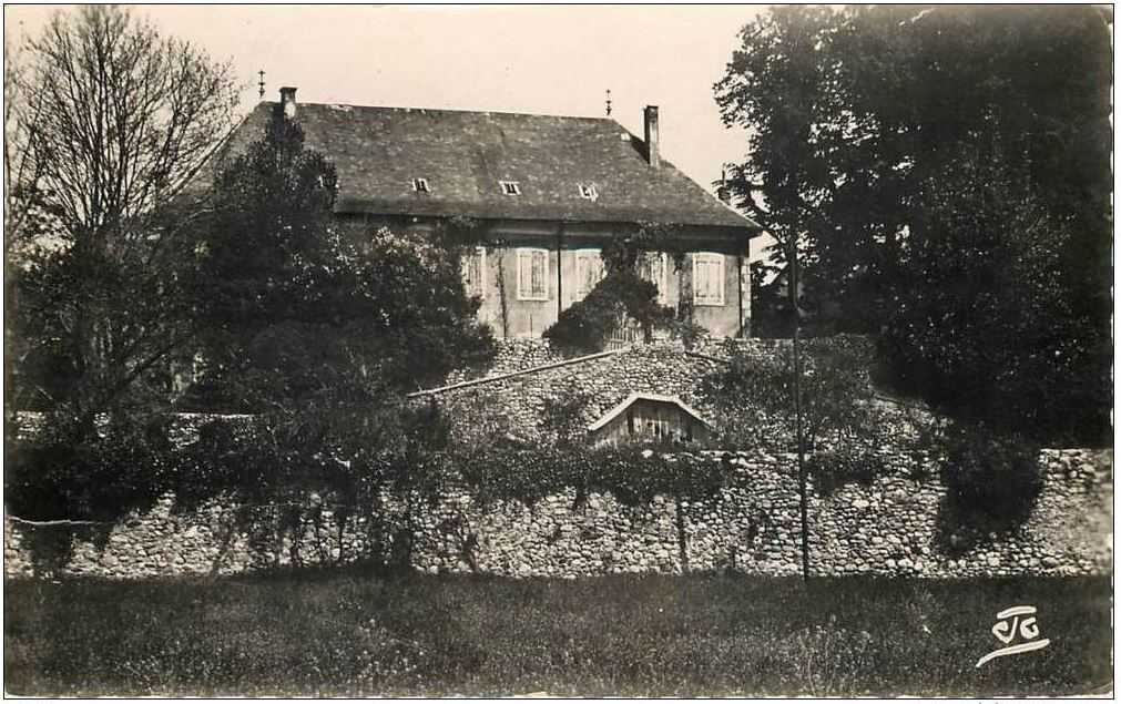 Association Trois-Châteaux - CPA Jarjayes- Le Château, séjour de colonies de vacances - Abeil Editeur Gap