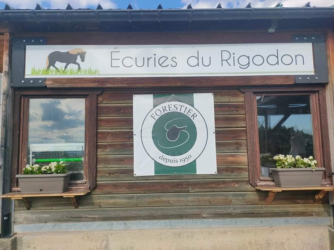 Jarjayes-Ecuries du Rigodon Jarjayes-Ecuries du Rigodon
