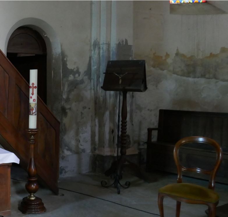 Eglise de Jarjayes - Humidité murs - ph. ATC 11 03 24