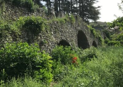 Association Trois-Châteaux – Le château de Jarjayes- Escaliers Parc - mai 2022