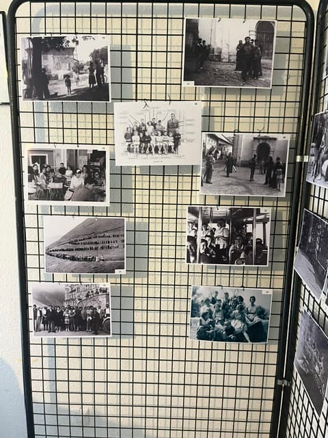 Association Trois-Châteaux Exposition de photos "Jarjayes d'Antan" au café associatif "Chez Denise" à Jarjayes